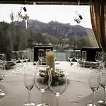蒙尼高尔酒店