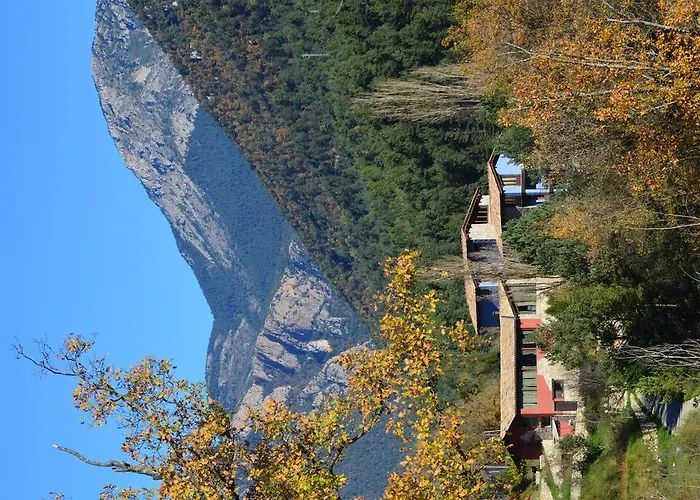 Monegal Hotell San Lorenzo de Morunys