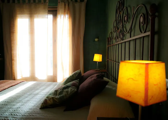 Monegal Hotell San Lorenzo de Morunys