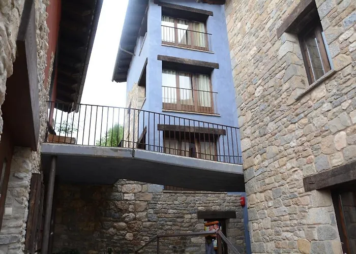 Ξενοδοχείο Monegal 3*
